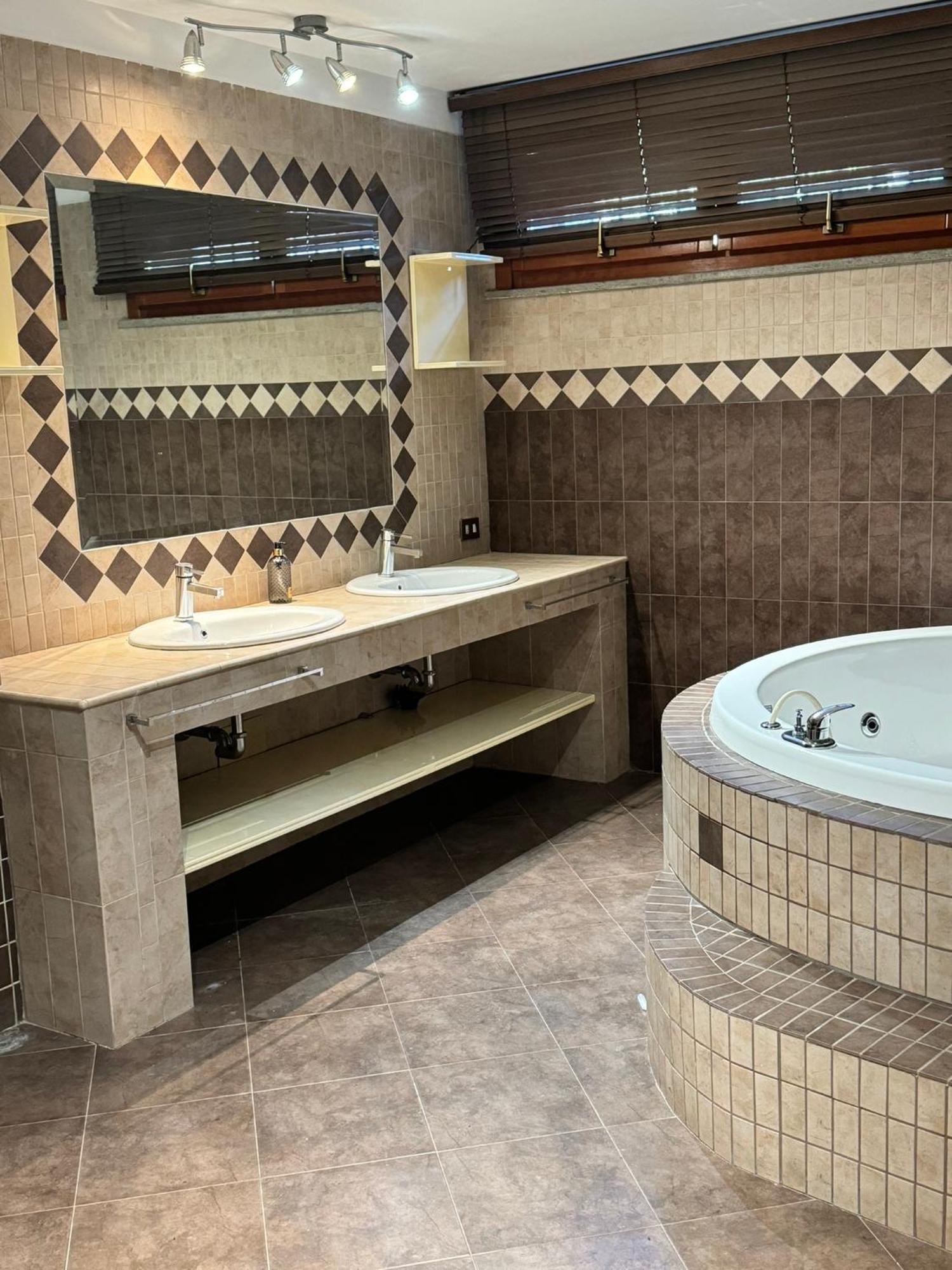 Dolcevita Eur 2 Luxury Hotell Rom Exteriör bild