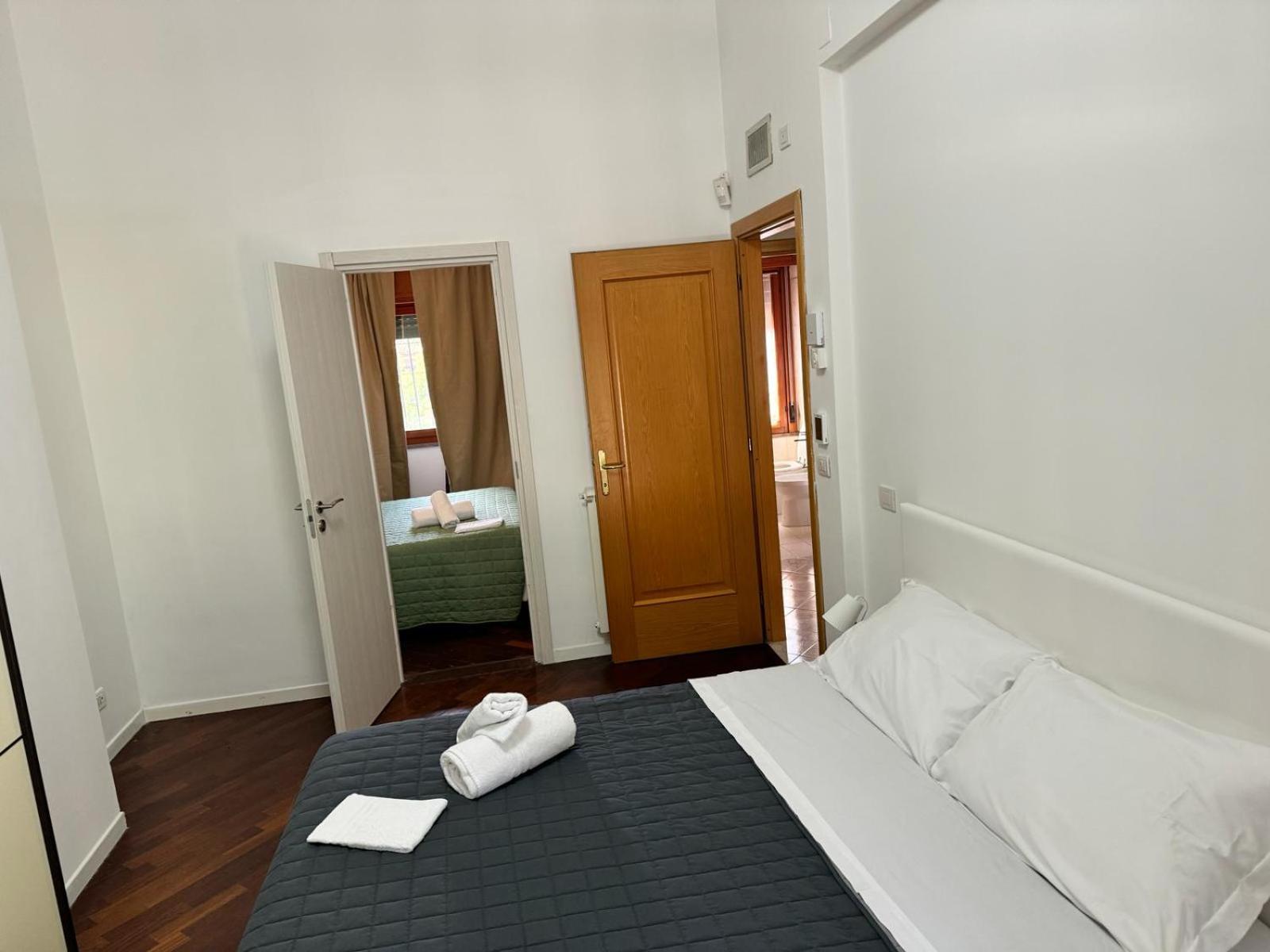 Dolcevita Eur 2 Luxury Hotell Rom Exteriör bild