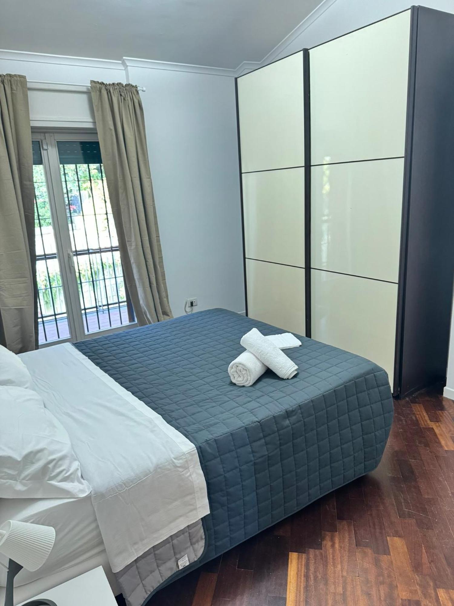 Dolcevita Eur 2 Luxury Hotell Rom Exteriör bild