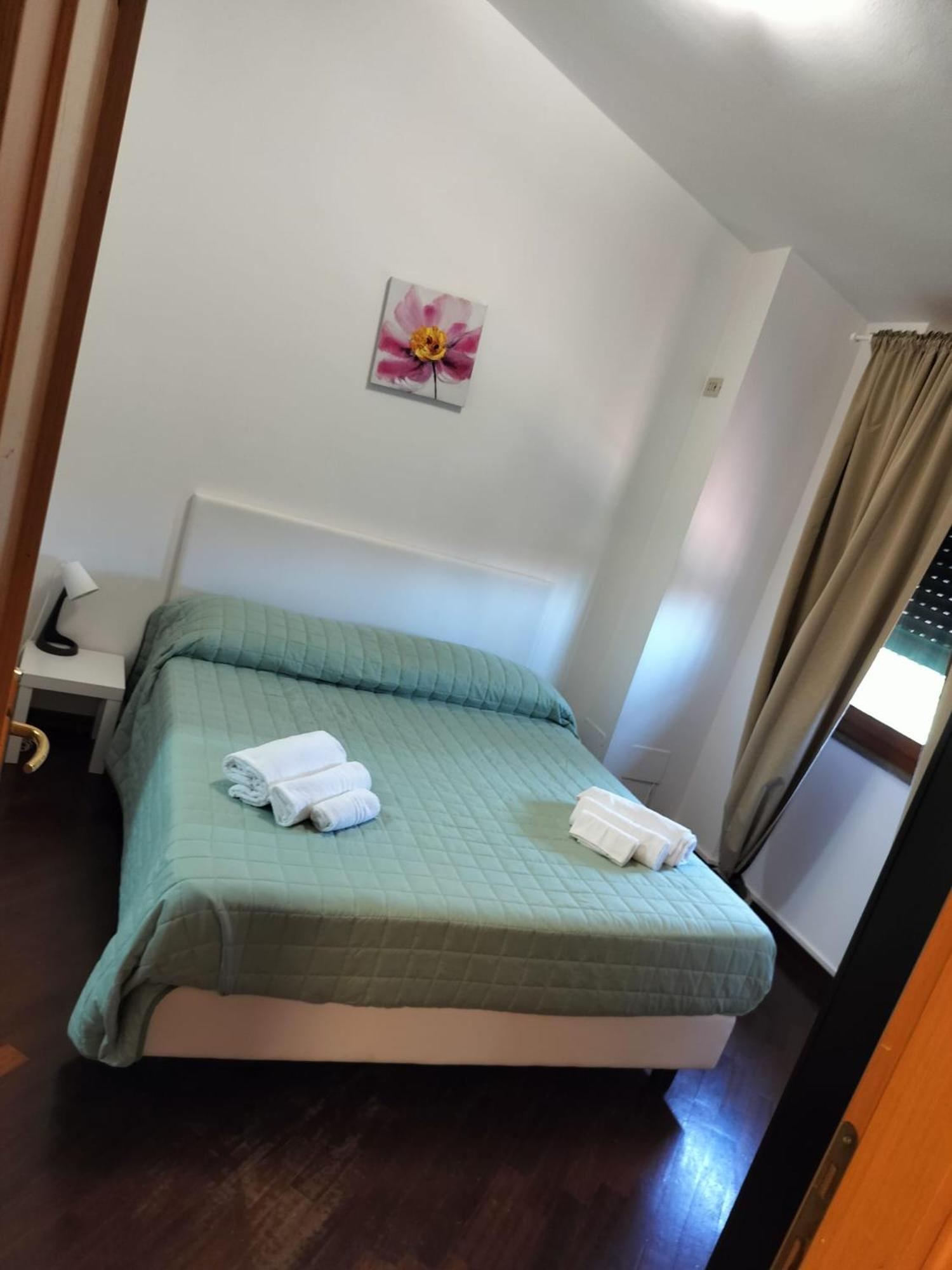 Dolcevita Eur 2 Luxury Hotell Rom Exteriör bild